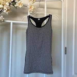 Uniqlo: Women’s Athletic Workout Bra Tank Top